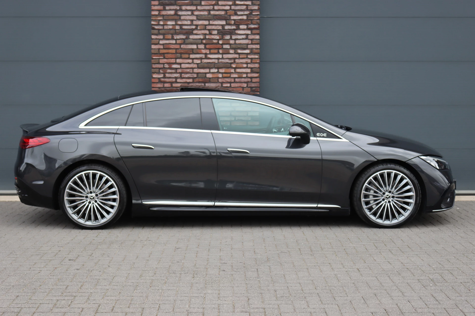 Hoofdafbeelding Mercedes-Benz EQE