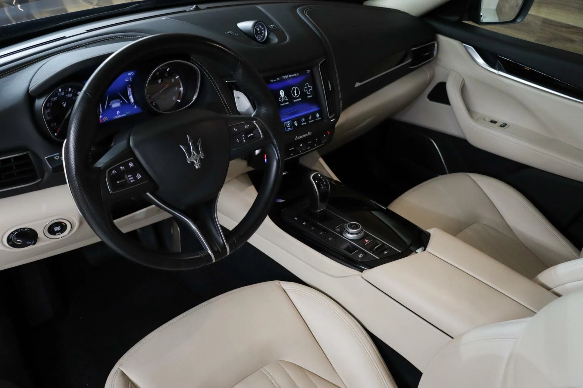 Hoofdafbeelding Maserati Levante