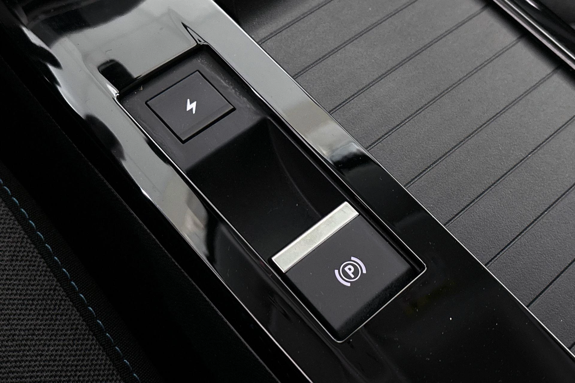 Hoofdafbeelding Citroën ë-C4