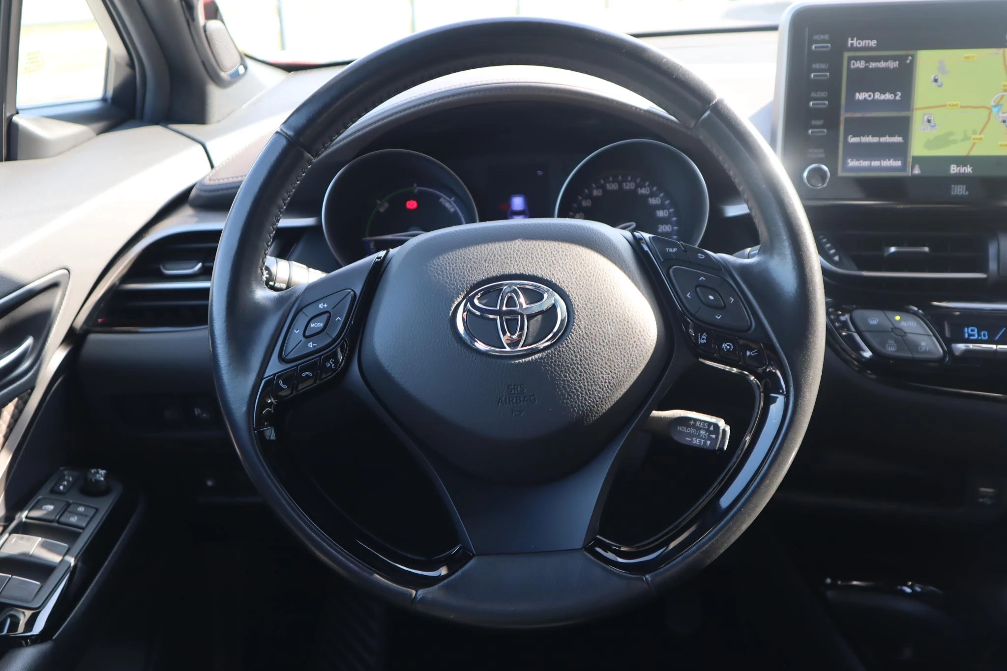 Hoofdafbeelding Toyota C-HR