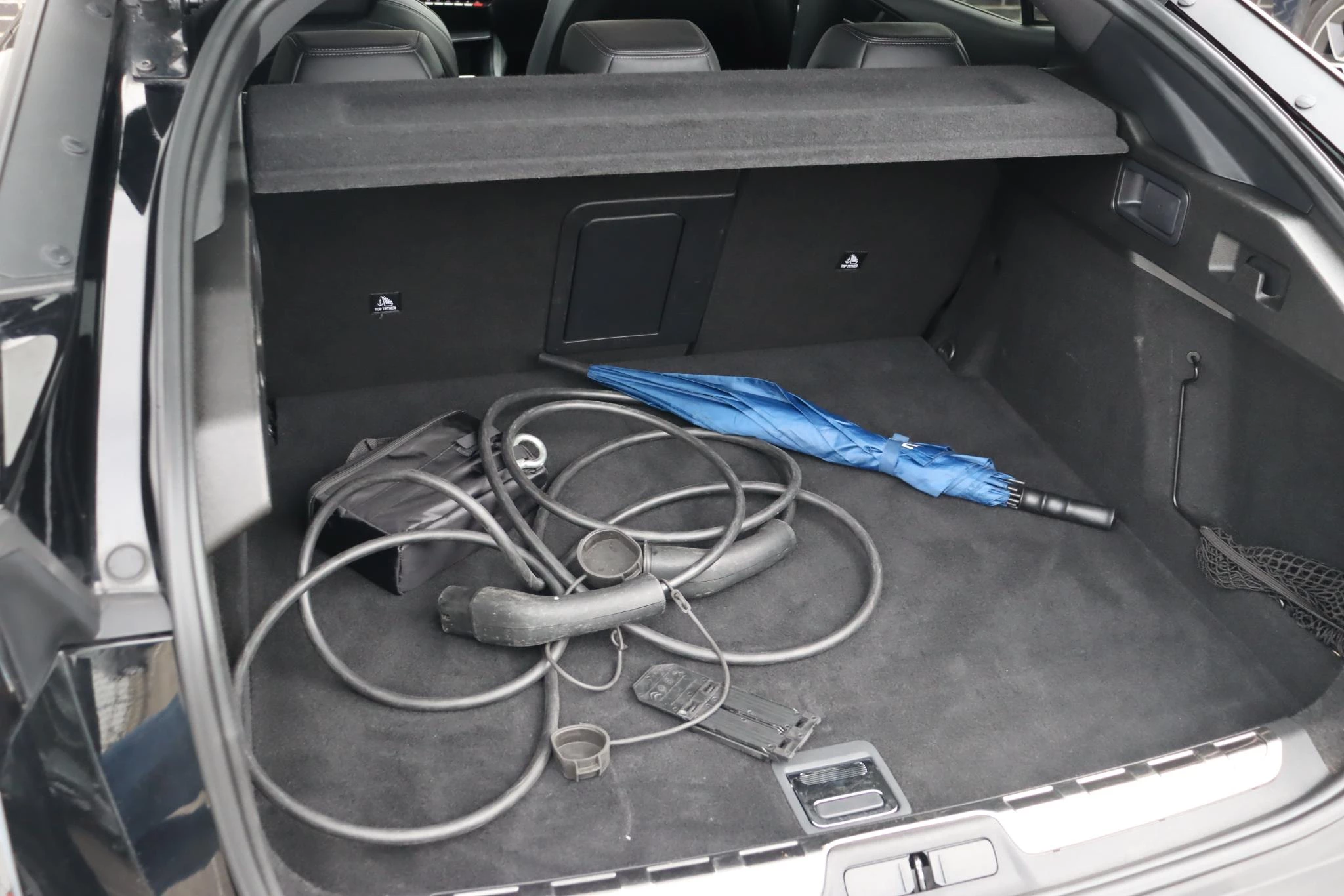 Hoofdafbeelding Peugeot 408