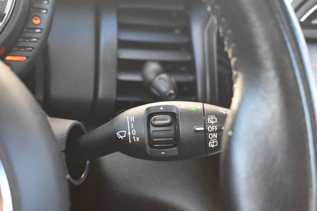 Hoofdafbeelding MINI One