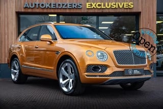 Hoofdafbeelding Bentley Bentayga Bentley Bentayga 6.0 W12 Panodak 360Cam Luchtvering Entertainment ACC LMV 22"