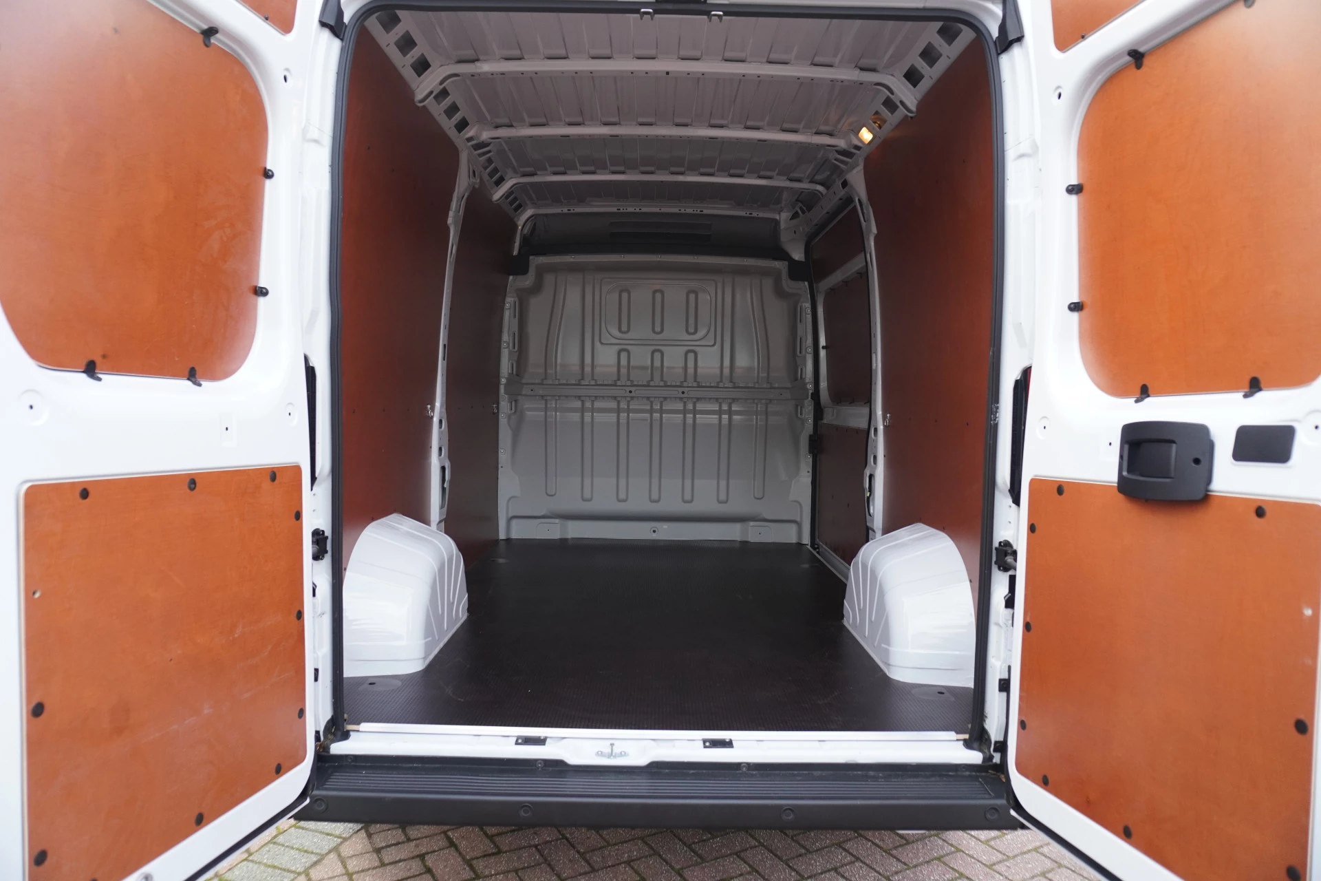 Hoofdafbeelding Opel Movano