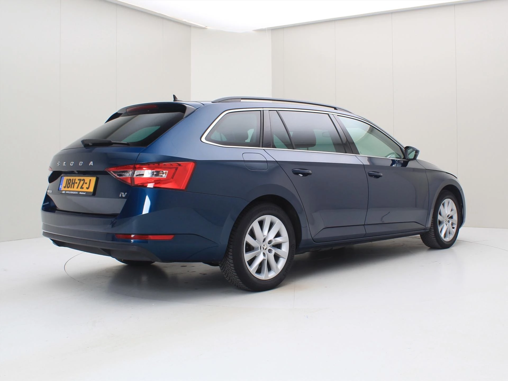 Hoofdafbeelding Škoda Superb