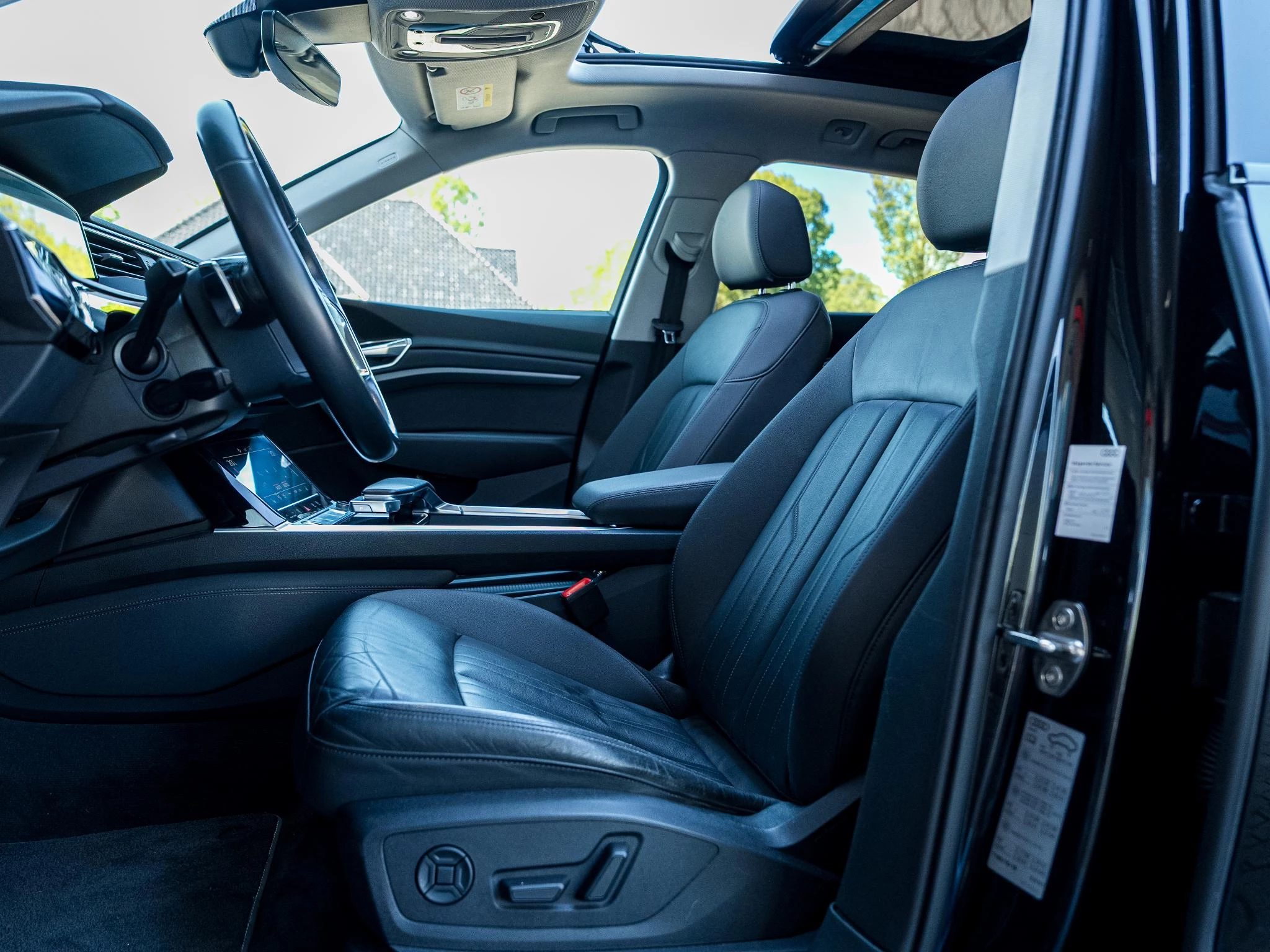 Hoofdafbeelding Audi e-tron