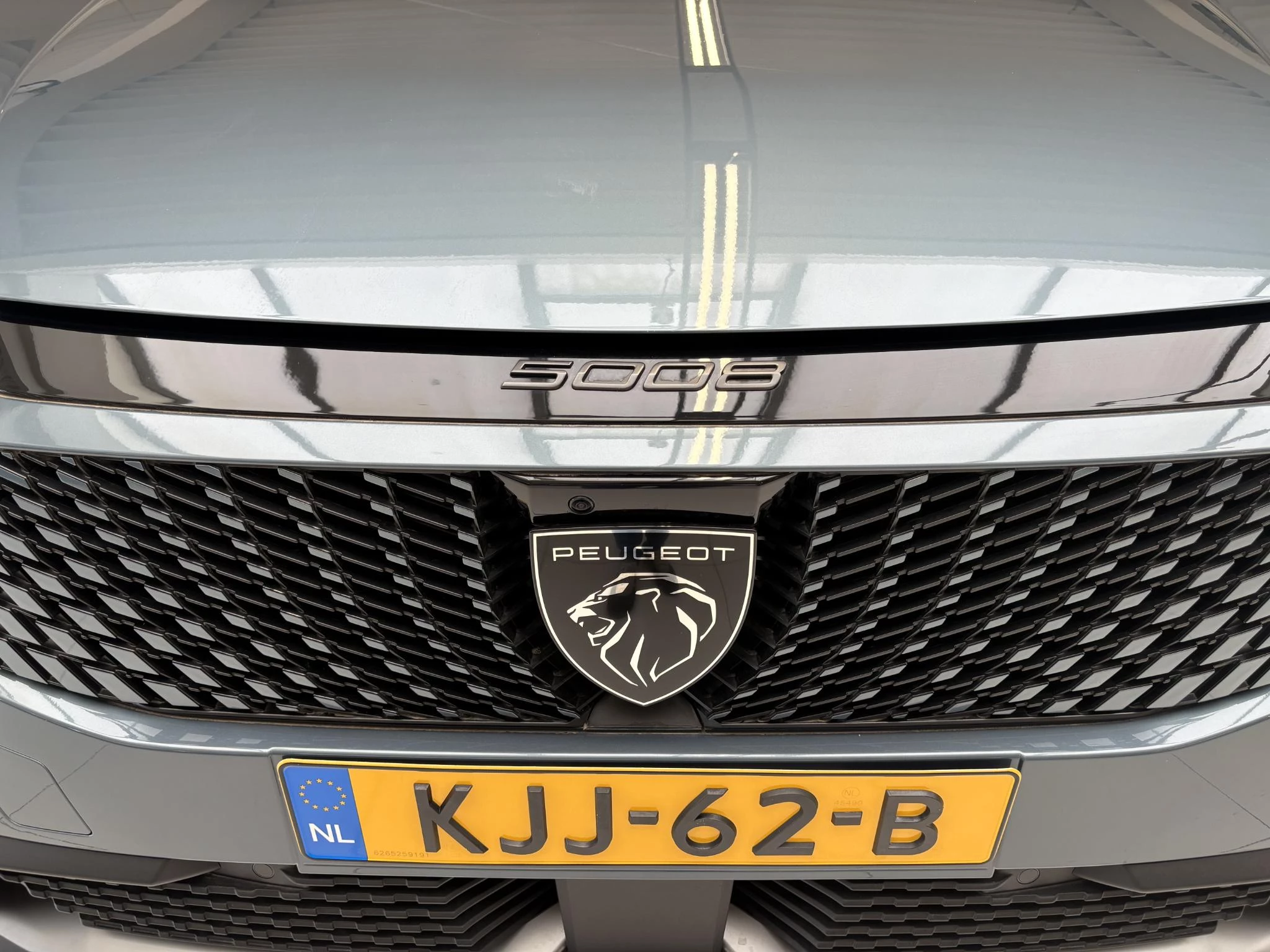 Hoofdafbeelding Peugeot e-5008