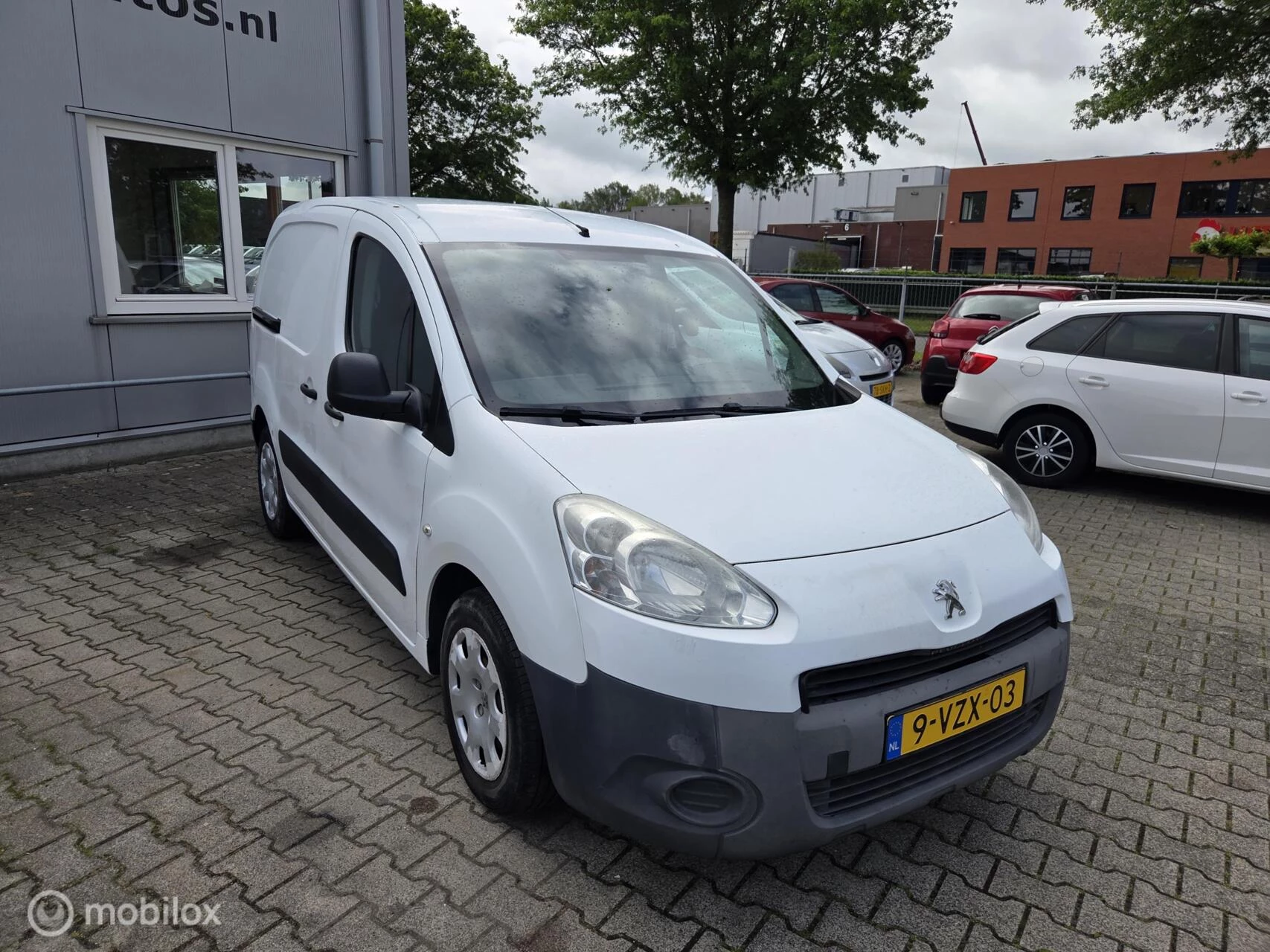 Hoofdafbeelding Peugeot Partner