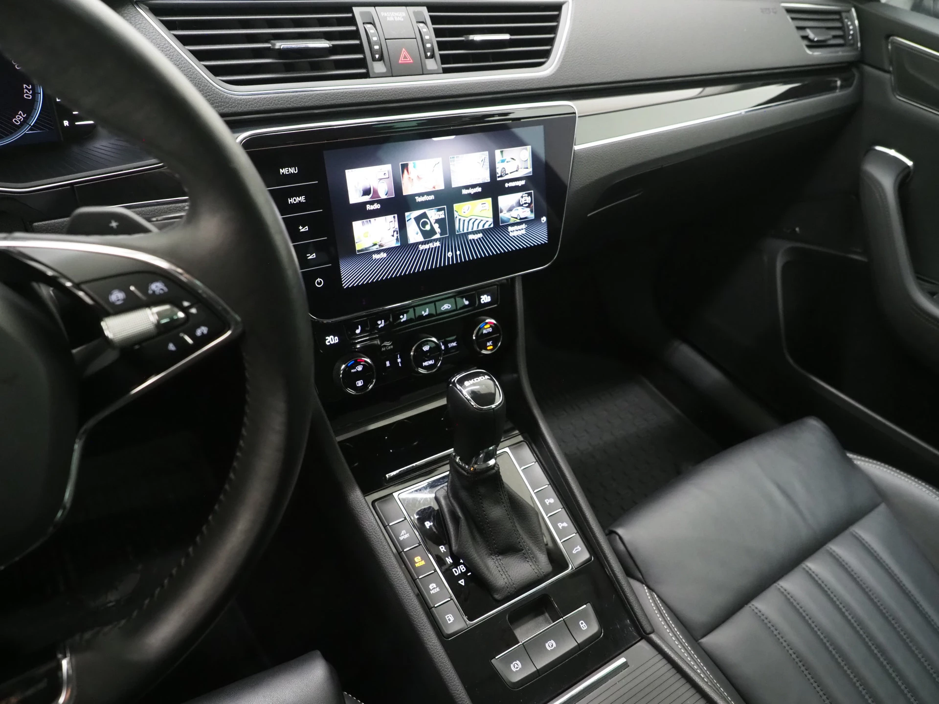 Hoofdafbeelding Škoda Superb