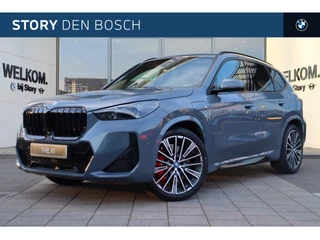 Hoofdafbeelding BMW X1 BMW X1 xDrive25e High Executive M Sport Automaat / Trekhaak / M Adaptief onderstel / Sportstoelen / Stoelverwarming / Harman Kardon / Parking Assistant Plus / Verwarmd stuurwiel