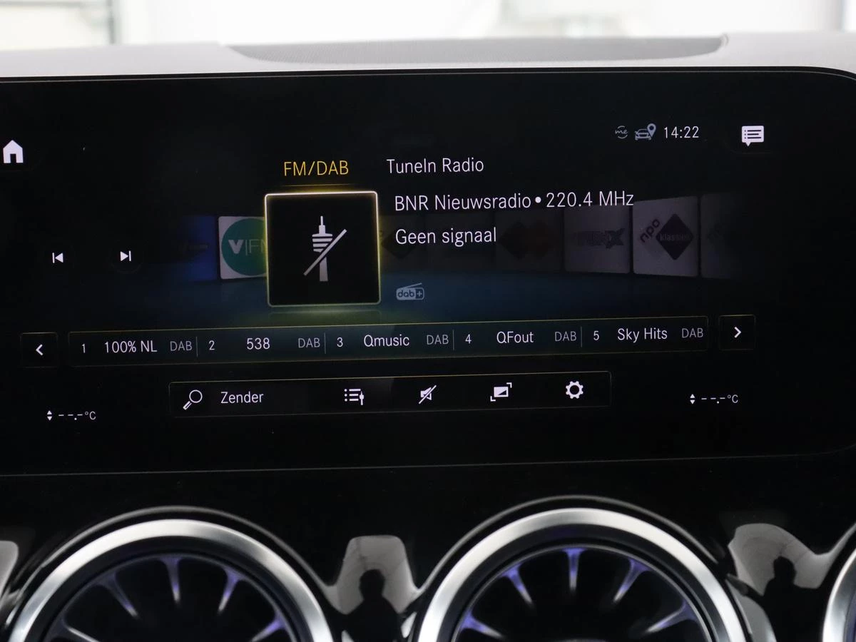 Hoofdafbeelding Mercedes-Benz EQA