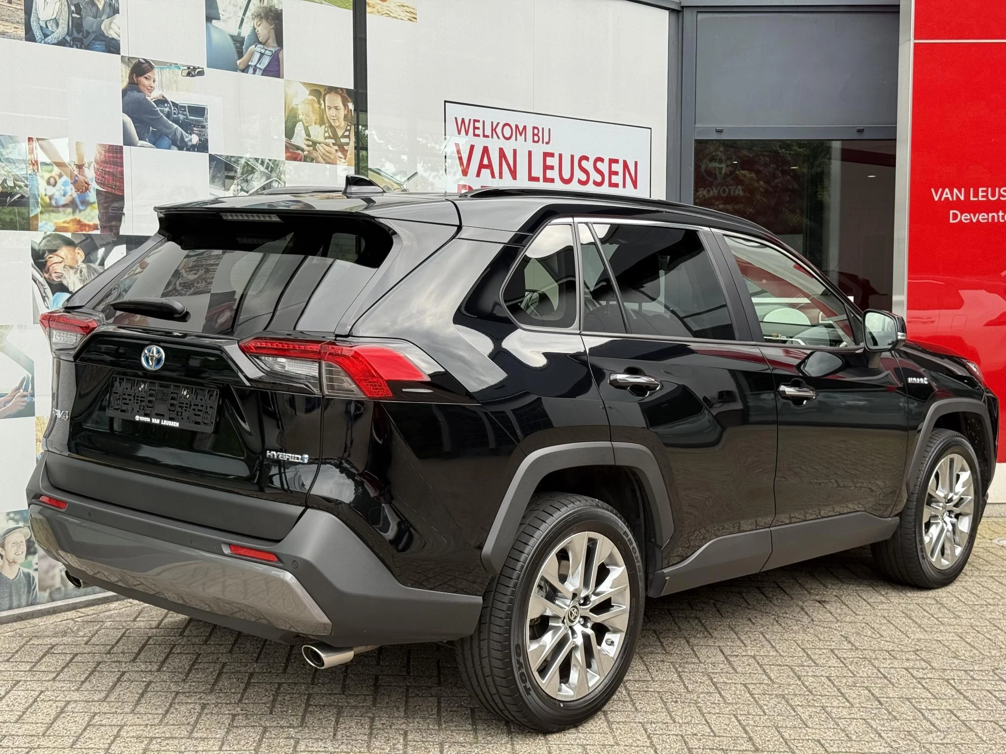 Hoofdafbeelding Toyota RAV4