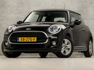 MINI Cooper 1.5 Cooper Sport (NAVIGATIE, NAP, BLUETOOTH, PARKEERSENSOREN, SPORTSTOELEN, CRUISE, ELEK PAKKET, NIEUWSTAAT)