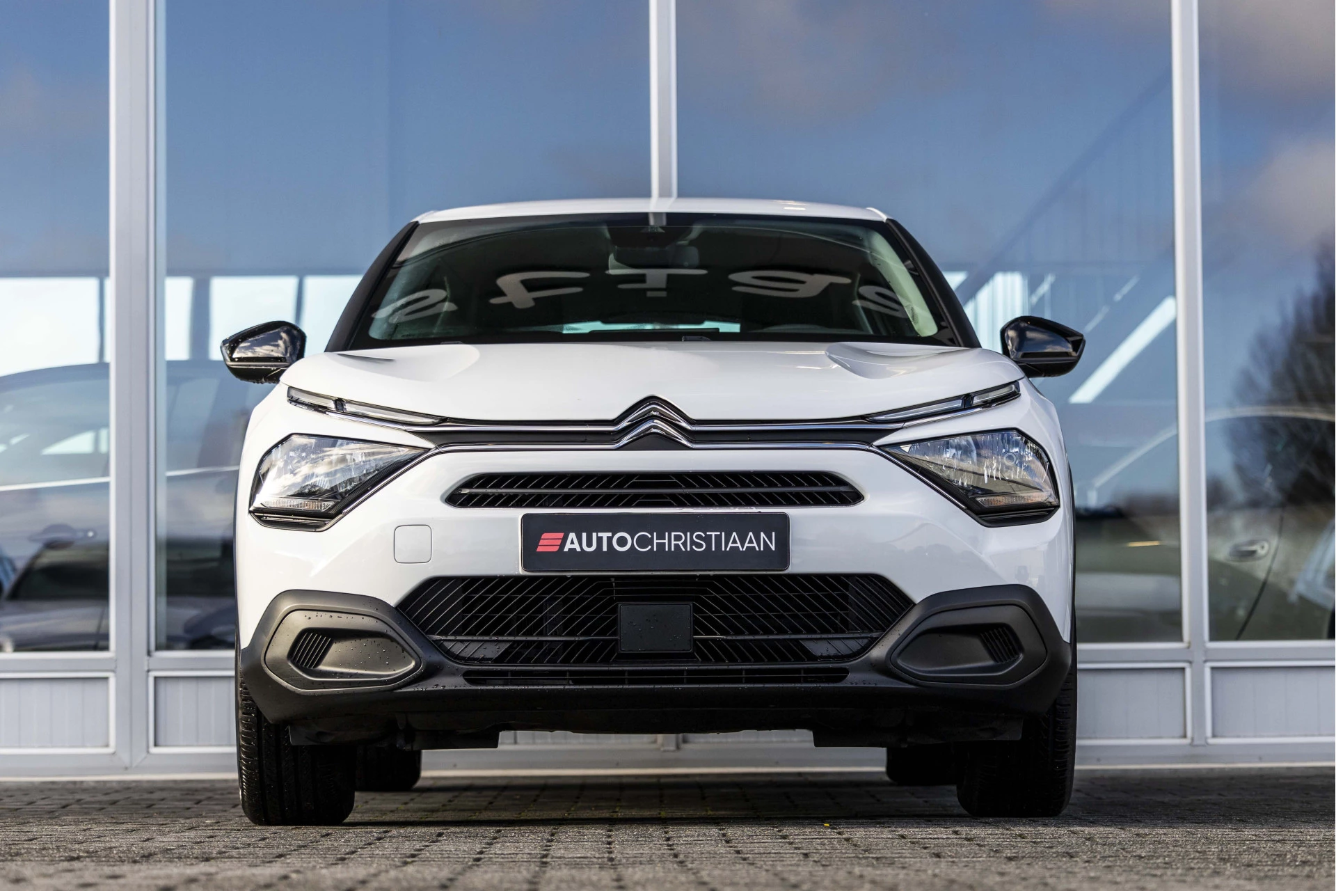 Hoofdafbeelding Citroën ë-C4