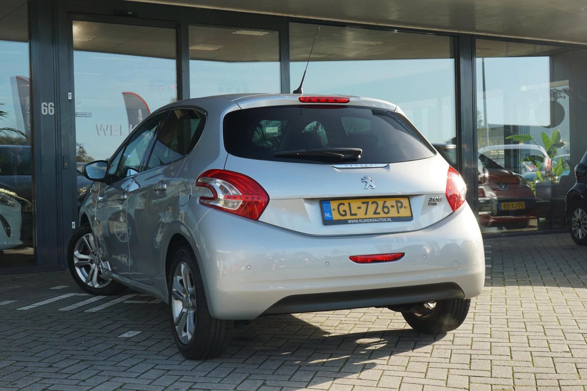 Hoofdafbeelding Peugeot 208