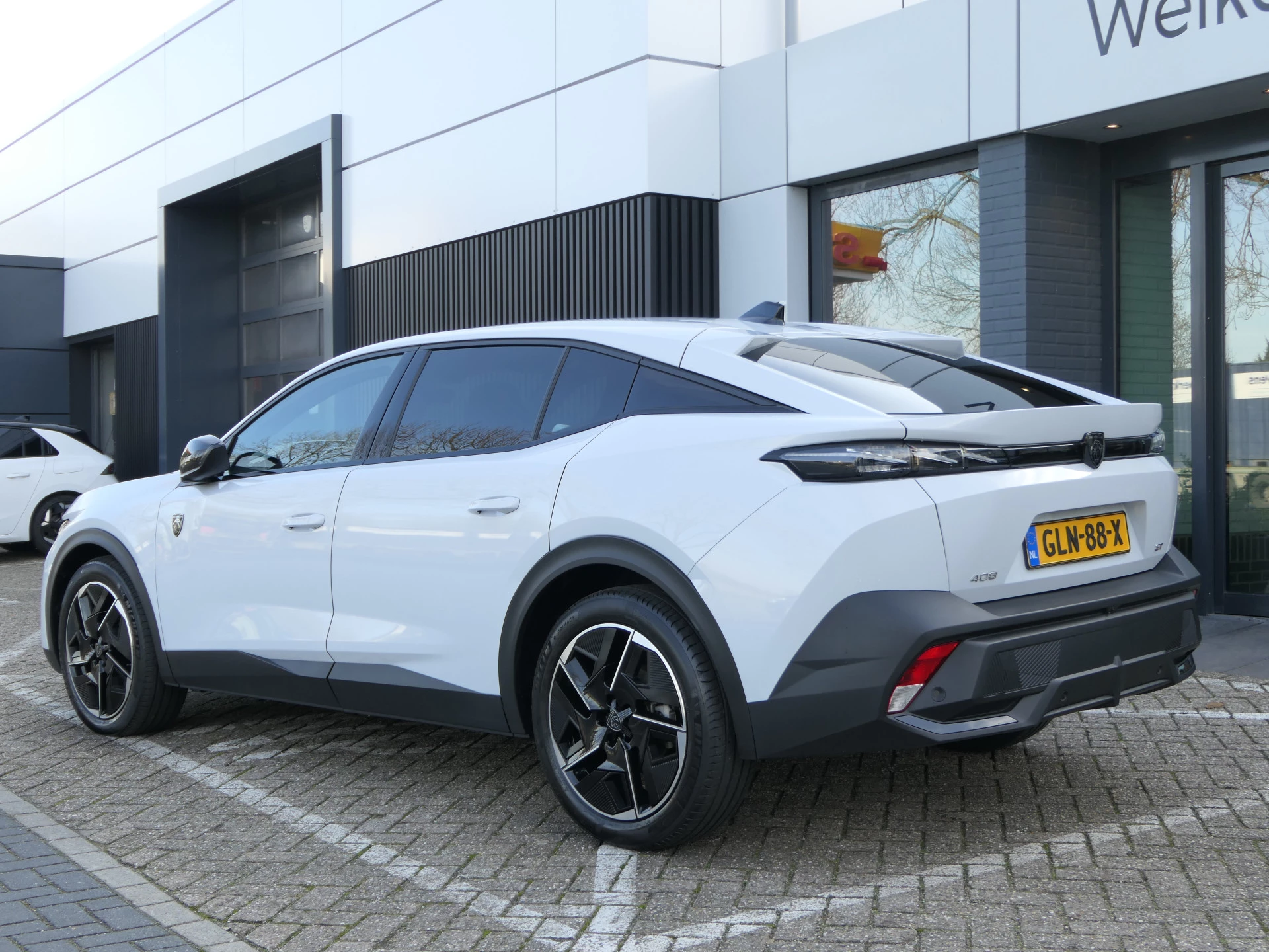 Hoofdafbeelding Peugeot 408