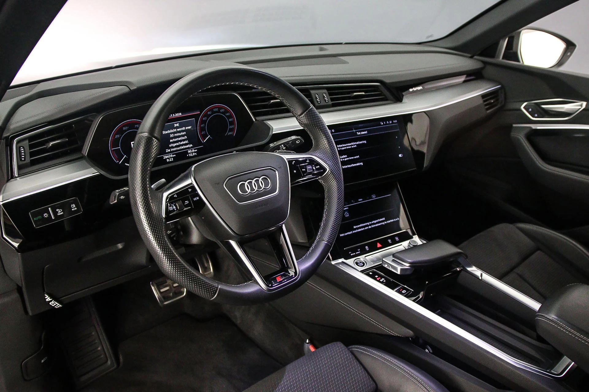 Hoofdafbeelding Audi Q8 e-tron