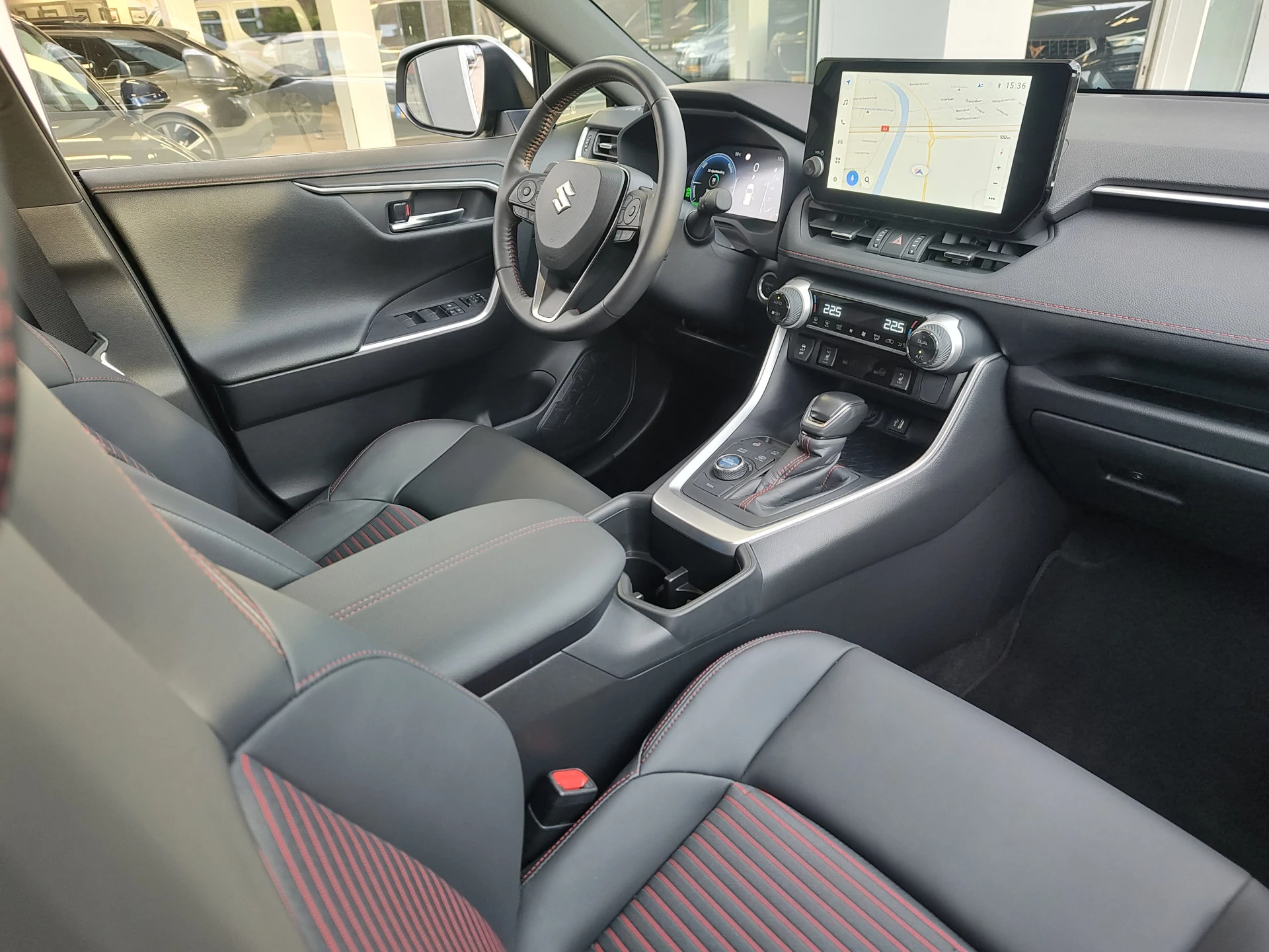 Hoofdafbeelding Suzuki Across