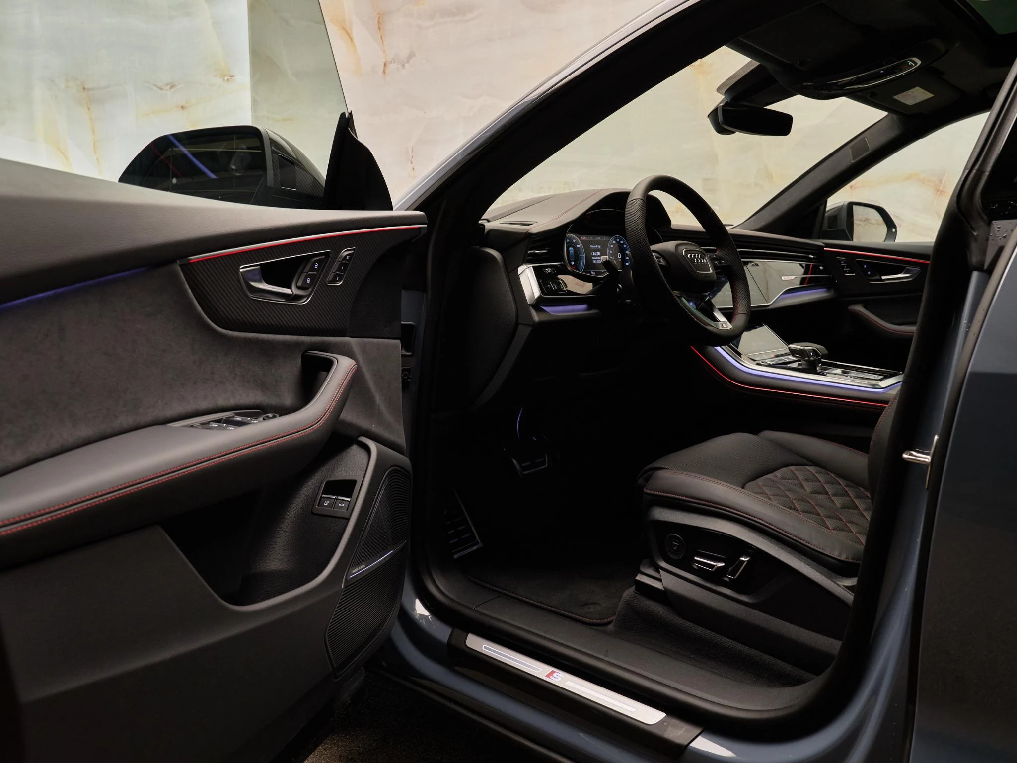 Hoofdafbeelding Audi Q8