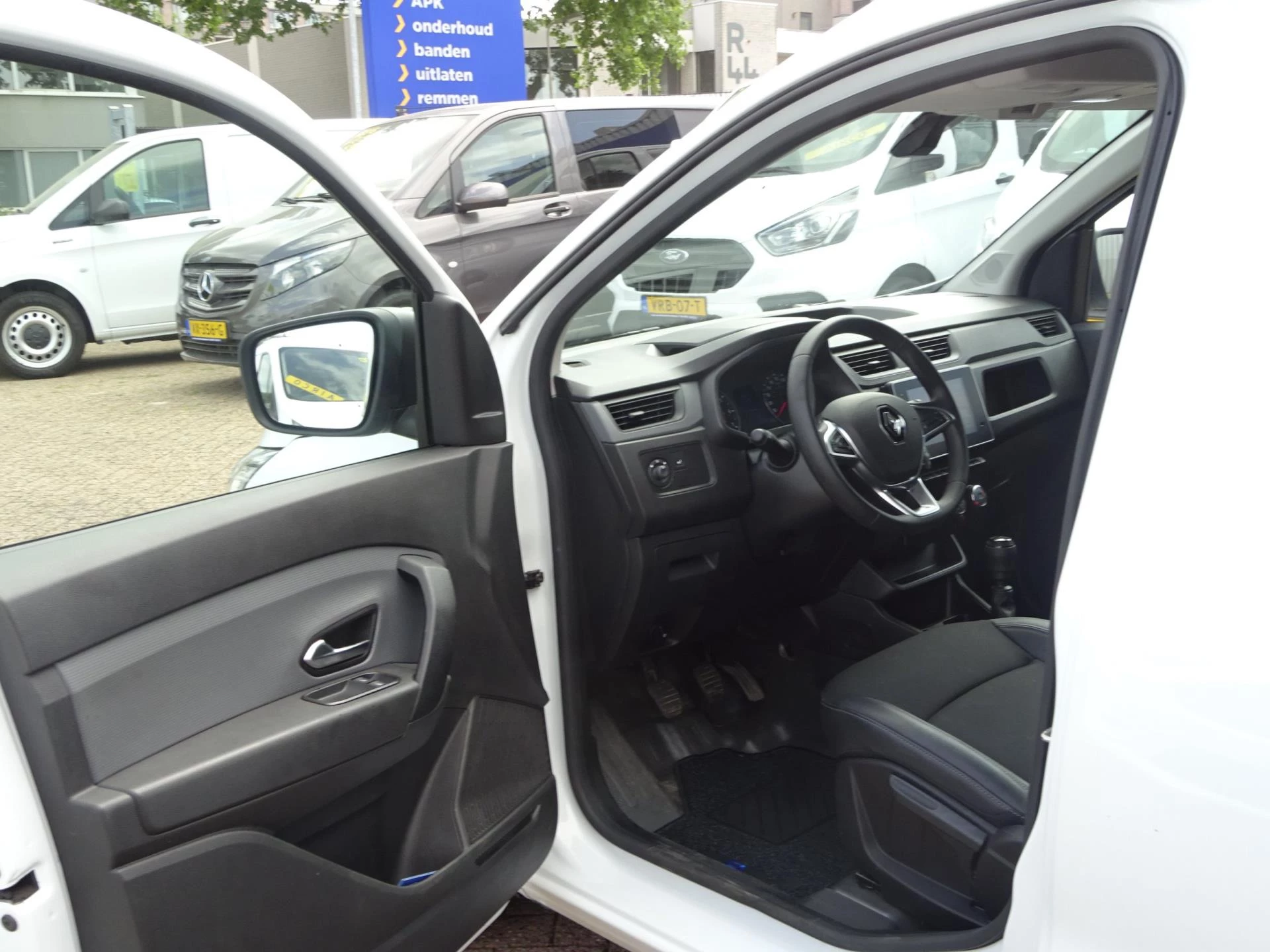 Hoofdafbeelding Renault Express