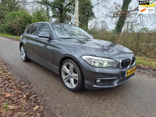 BMW 1-serie 116i Sport Shadow Edition navigatie sportstoelen