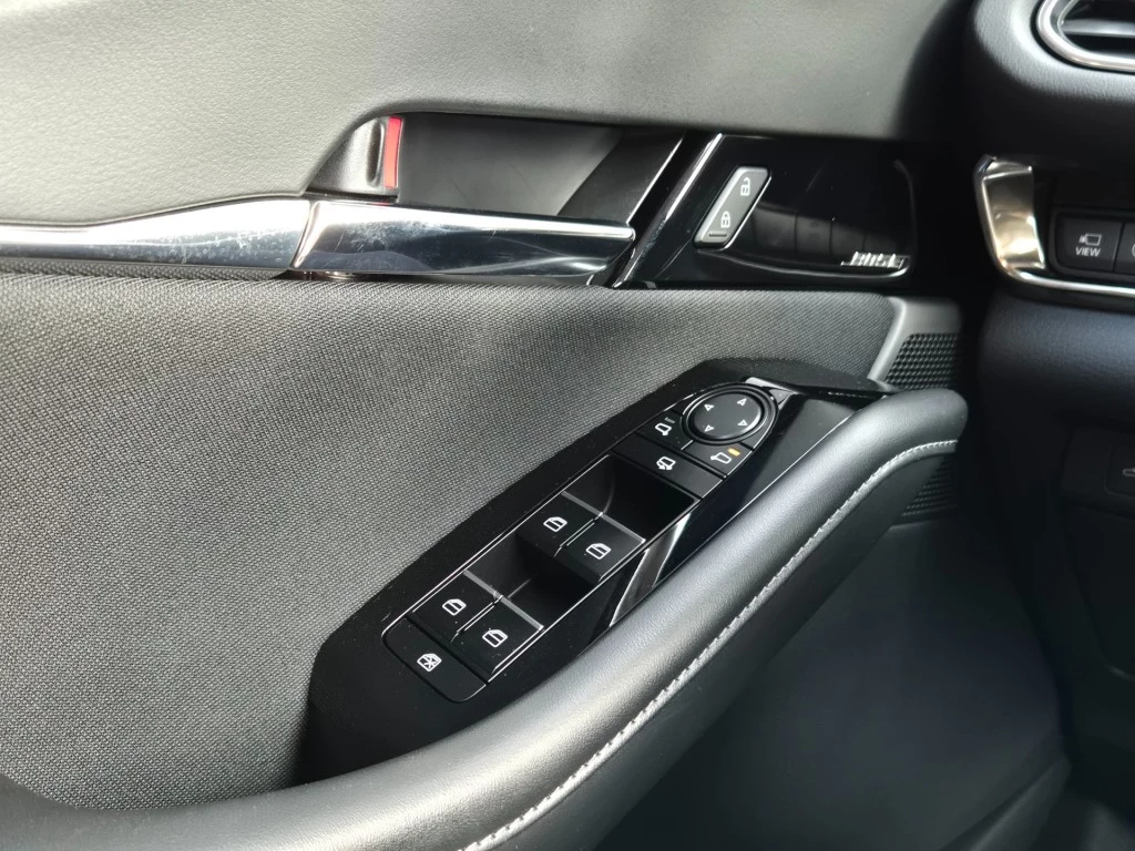 Hoofdafbeelding Mazda CX-30