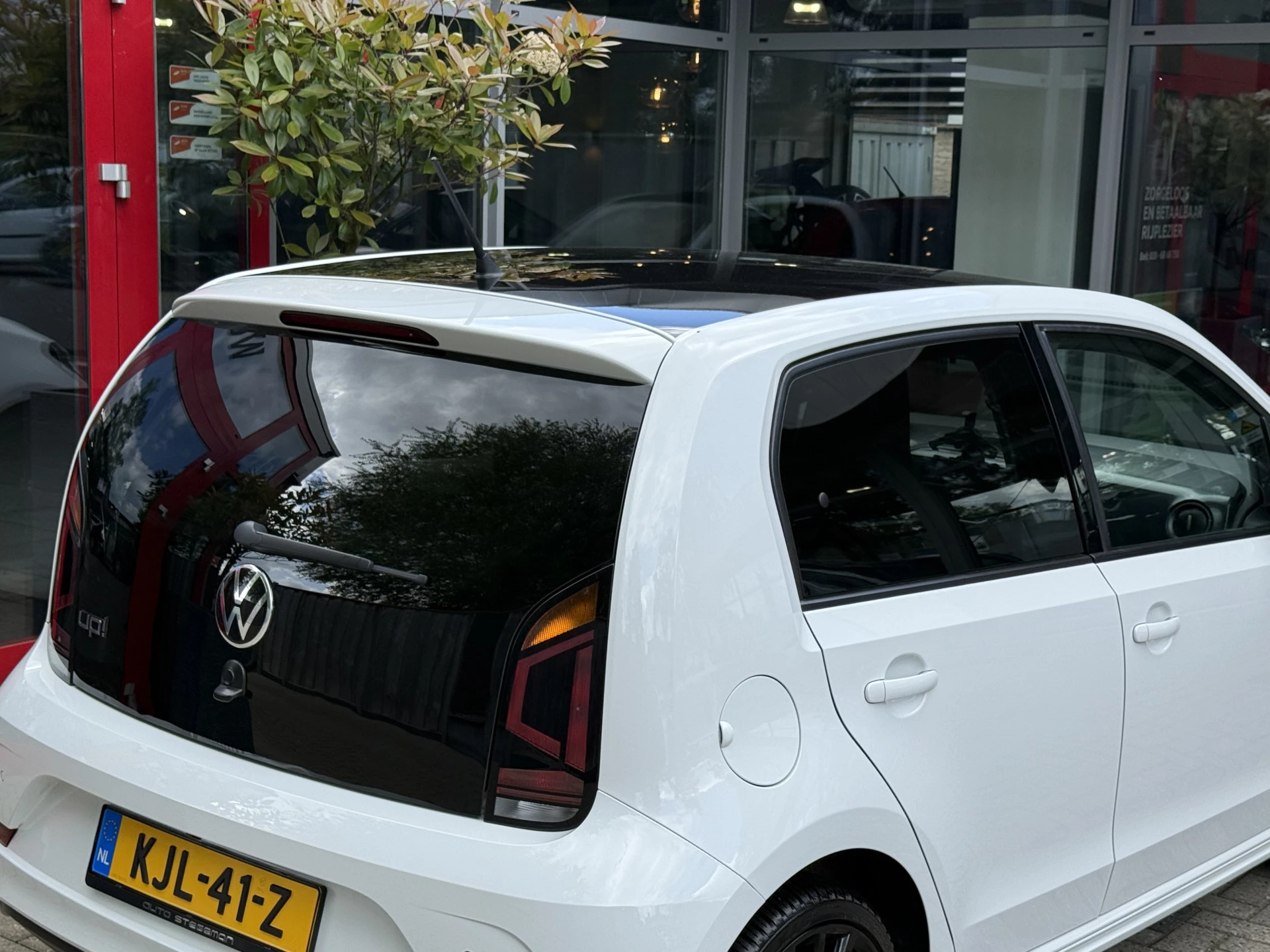 Hoofdafbeelding Volkswagen up!