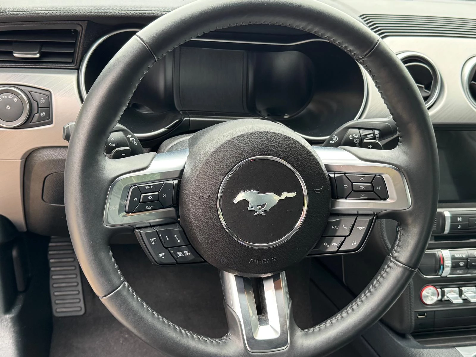 Hoofdafbeelding Ford Mustang