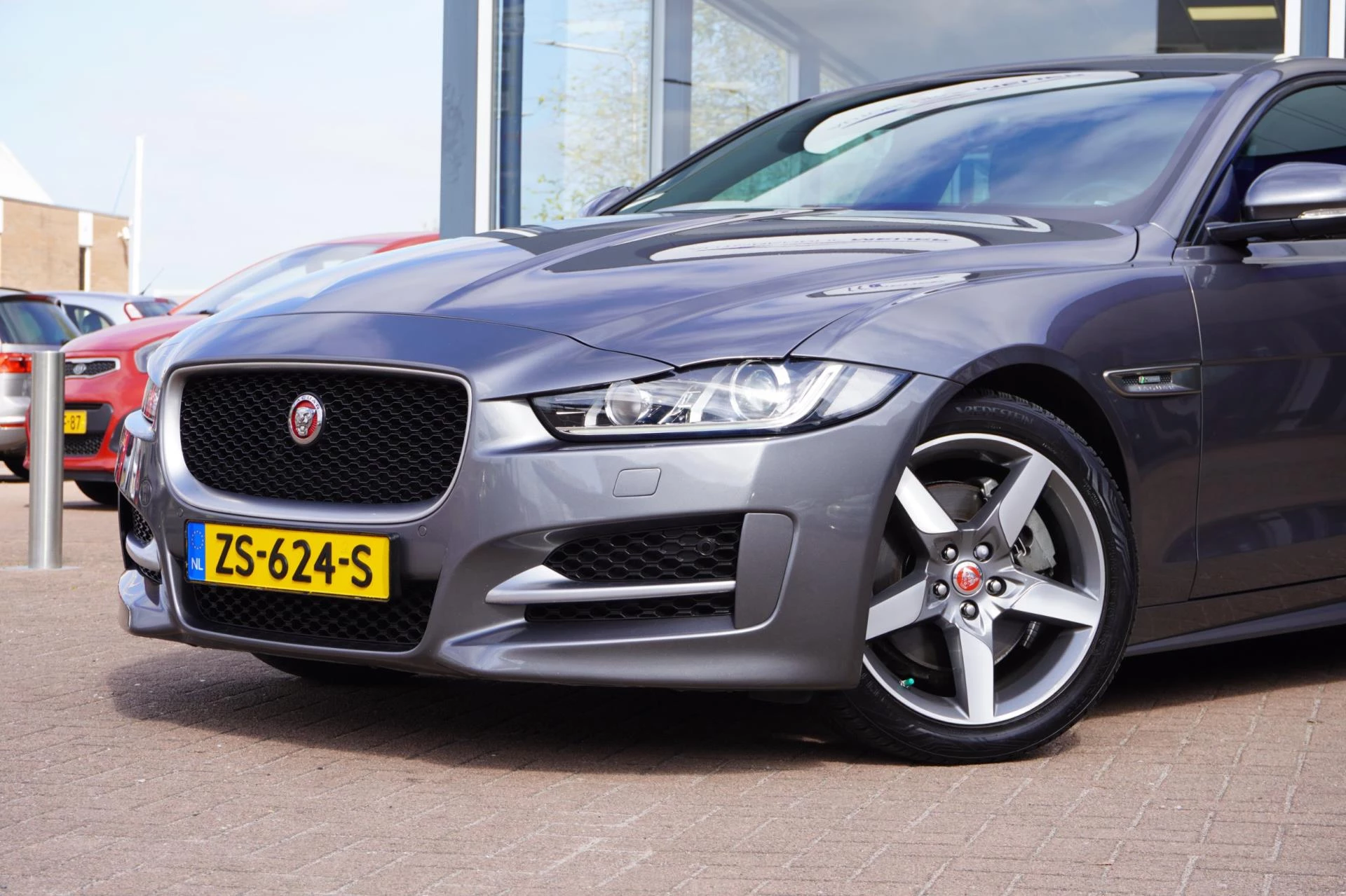 Hoofdafbeelding Jaguar XE