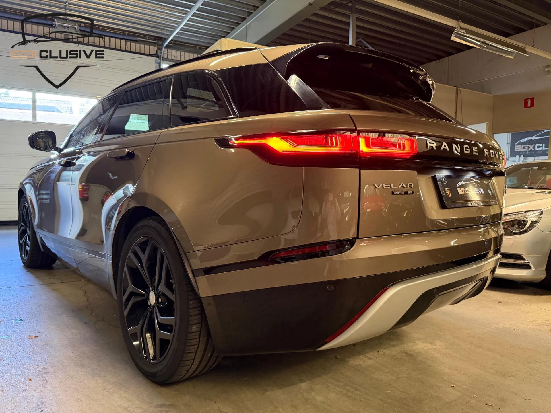 Hoofdafbeelding Land Rover Range Rover Velar