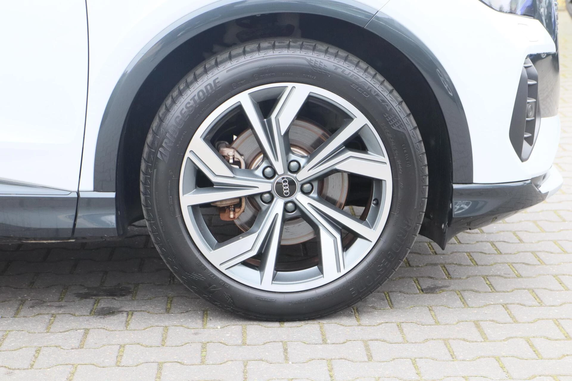 Hoofdafbeelding Audi Q4 Sportback e-tro