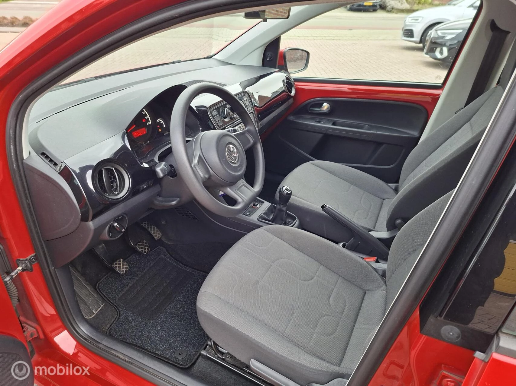 Hoofdafbeelding Volkswagen up!