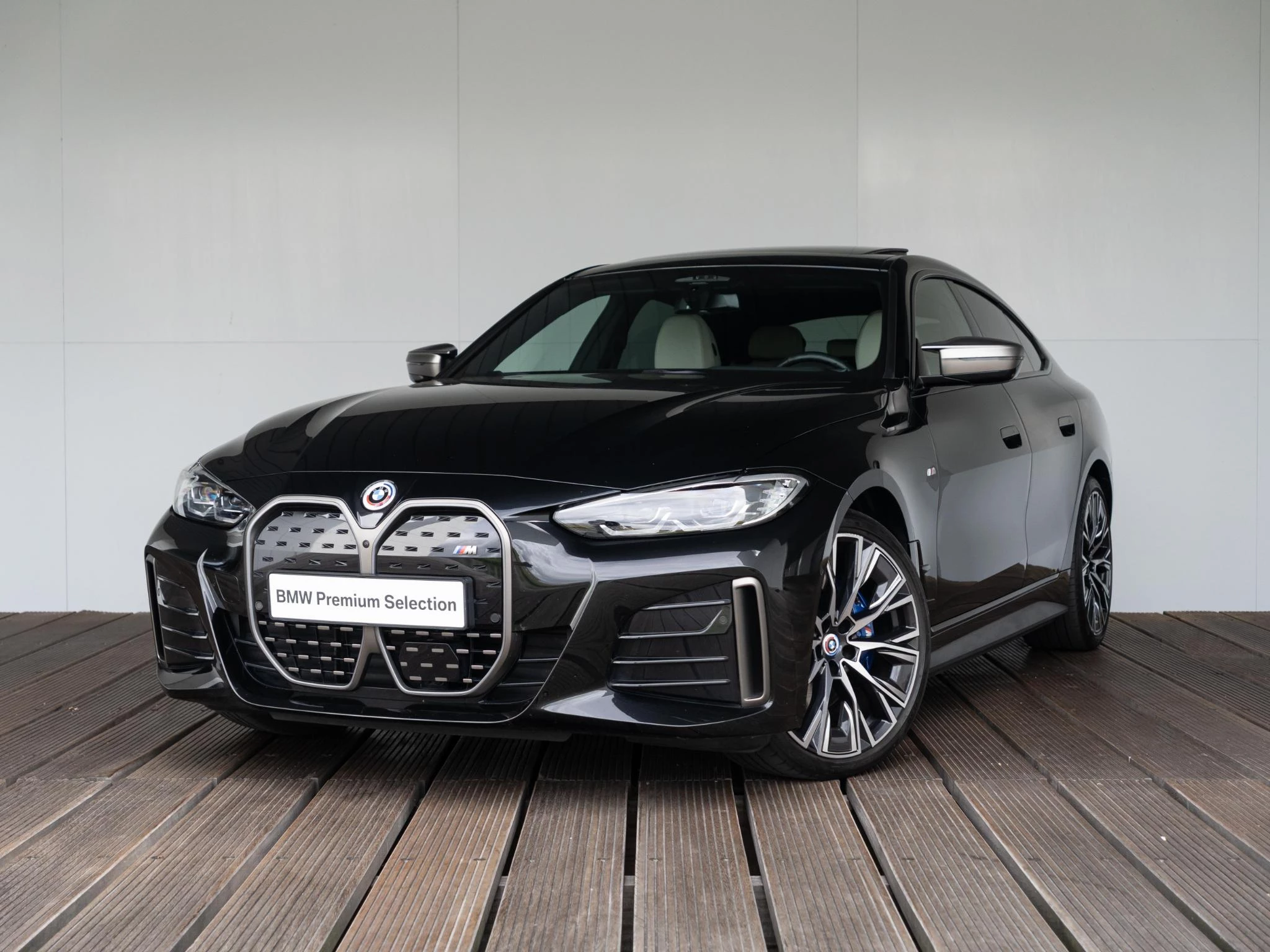 Hoofdafbeelding BMW i4