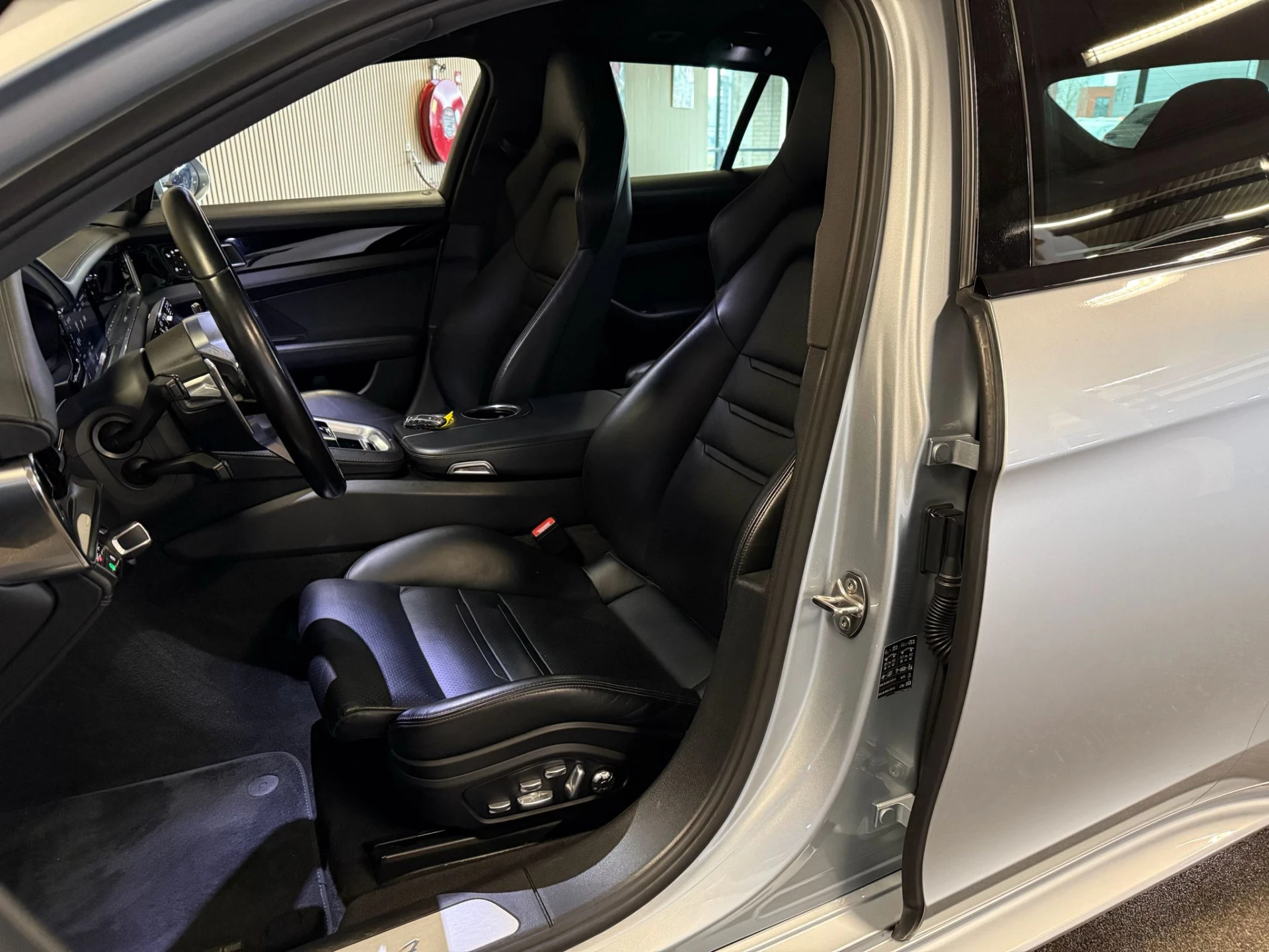 Hoofdafbeelding Porsche Panamera