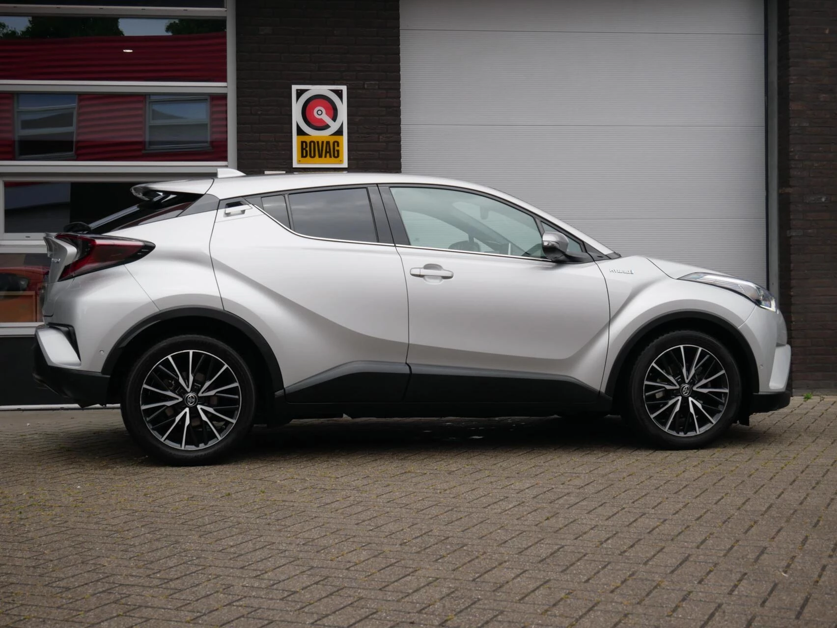 Hoofdafbeelding Toyota C-HR