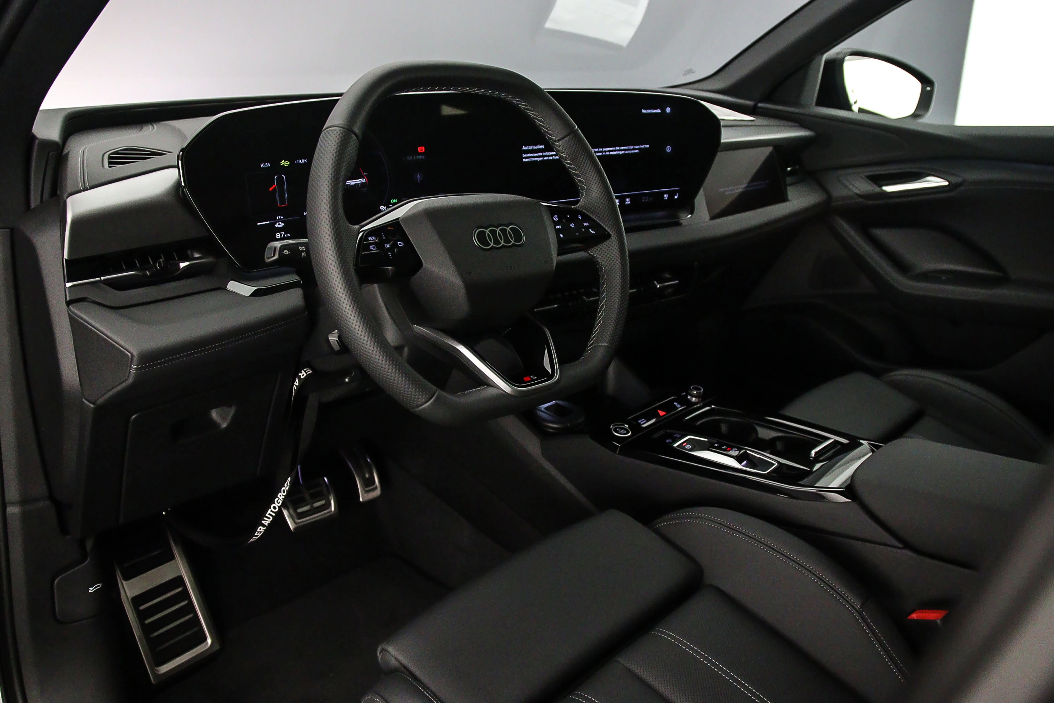 Hoofdafbeelding Audi Q6 e-tron