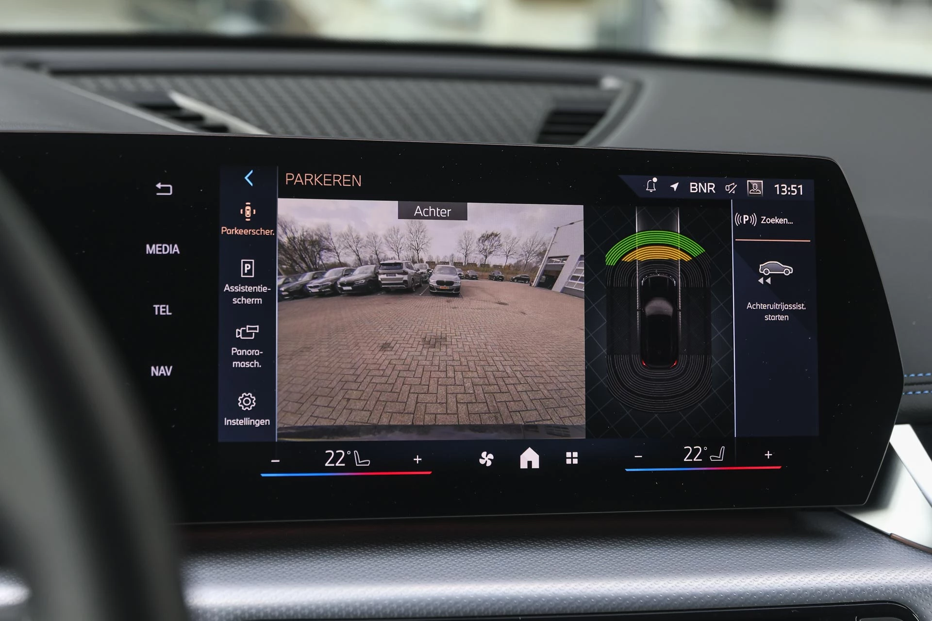 Hoofdafbeelding BMW iX1