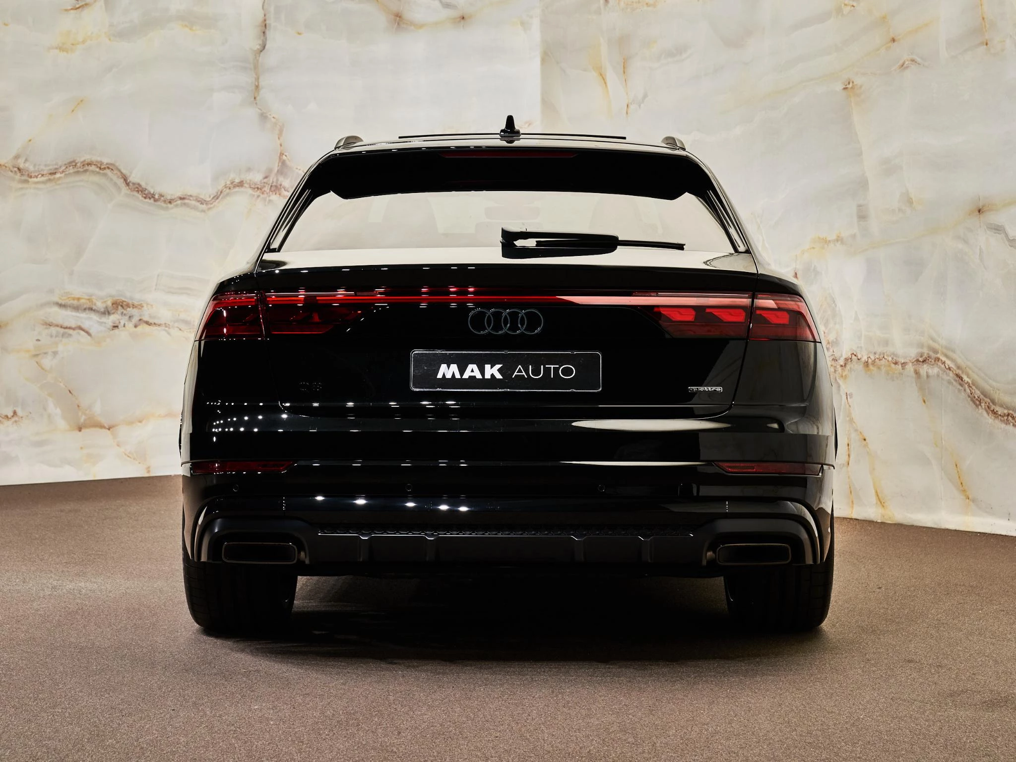 Hoofdafbeelding Audi Q8