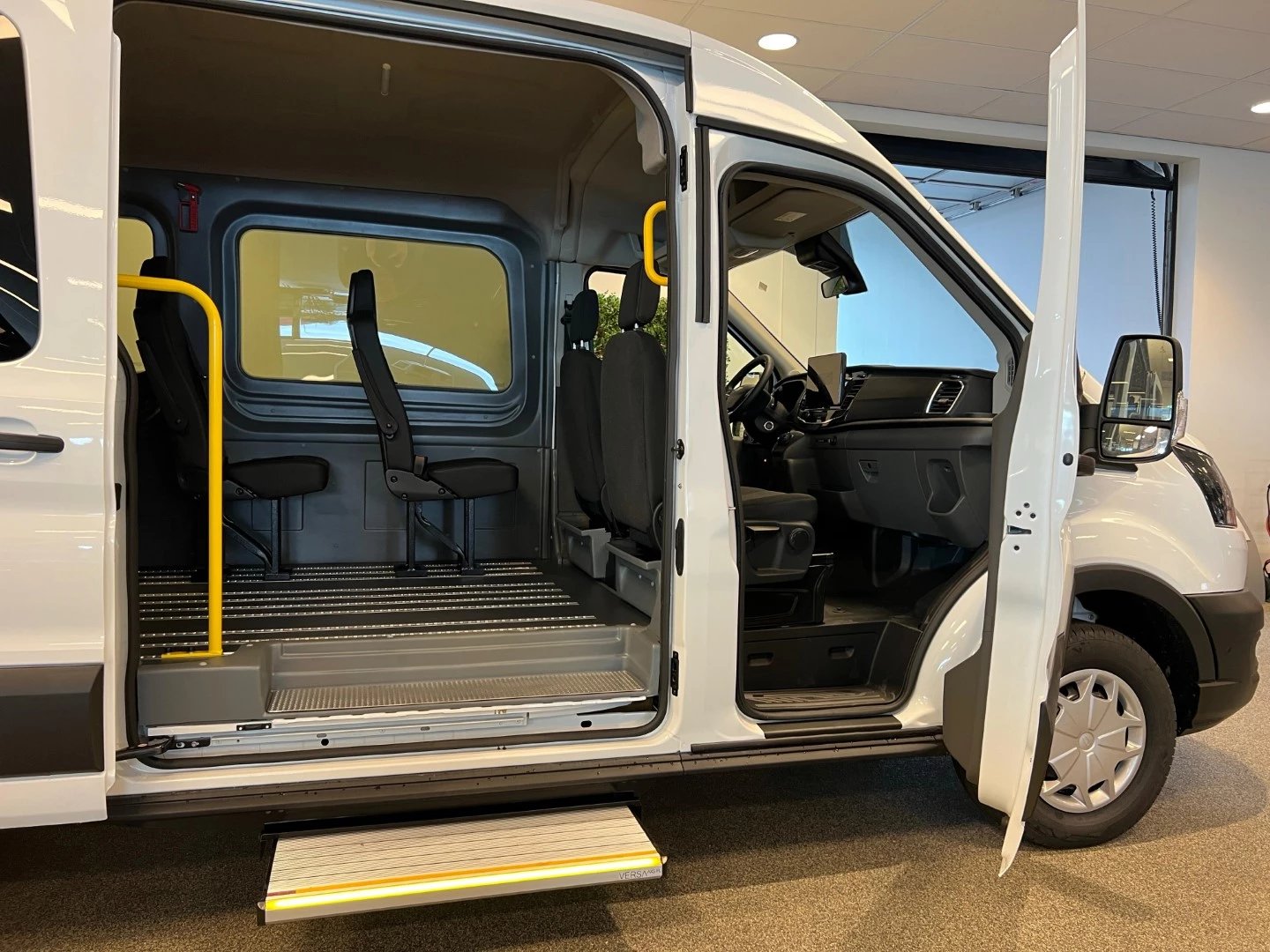 Hoofdafbeelding Ford E-Transit