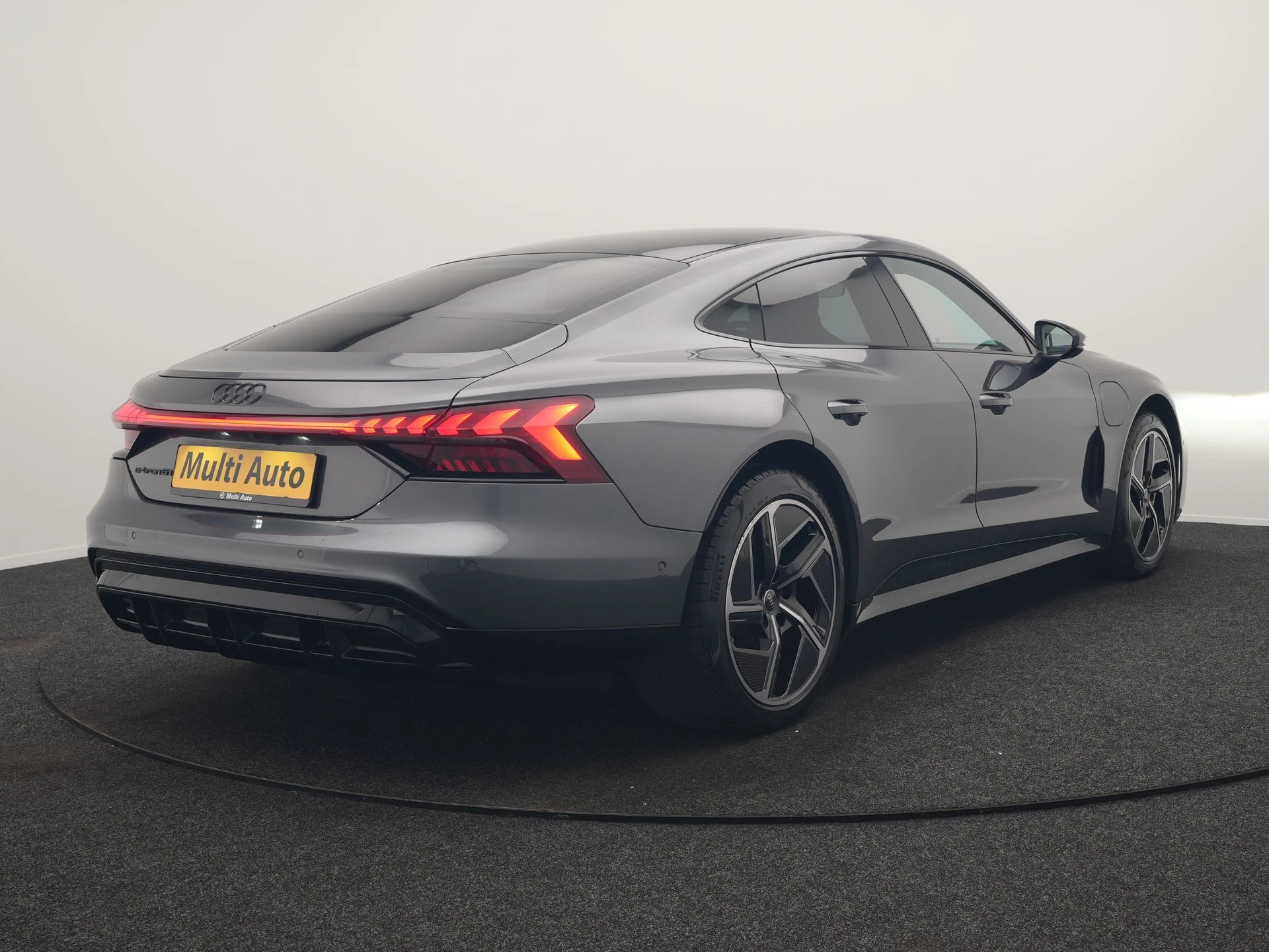 Hoofdafbeelding Audi e-tron GT