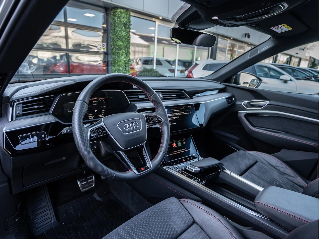 Hoofdafbeelding Audi Q8 Sportback e-tron