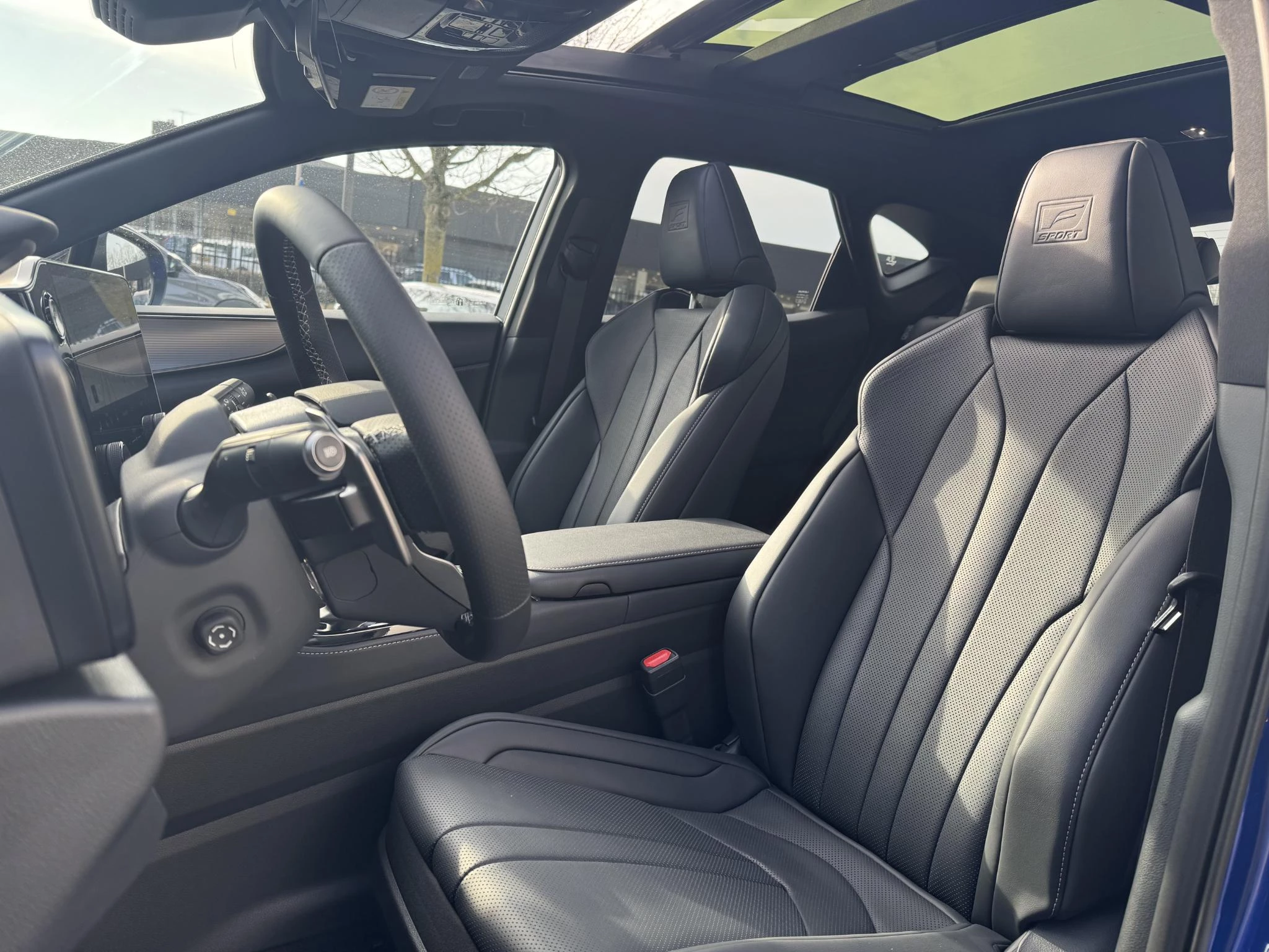 Hoofdafbeelding Lexus NX