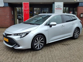 Toyota Corolla Touring Sports 1.8 Hybrid TEAMNL PARK-SENSOREN STOELVERW KEYLESS 17'' LM-VELGEN 4S-BANDEN CAMERA APPLE/ANDROID NL-AUTO