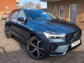 Hoofdafbeelding Volvo XC60 Volvo XC60 2.0 T8 Plug-in hybrid AWD Plus Dark (335kW/455PK) ** PANORAMA, ACC, VERW. ST, 21-inch LMV ** 1e EIG - UNFALLFREI ** ** INFORMEER OOK NAAR ONZE AANTREKKELIJKE FINANCIAL-LEASE TARIEVEN **