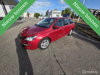 Peugeot 308 SW 1.2 PureTech Blue Lease Executi 130000 NAP*ve
