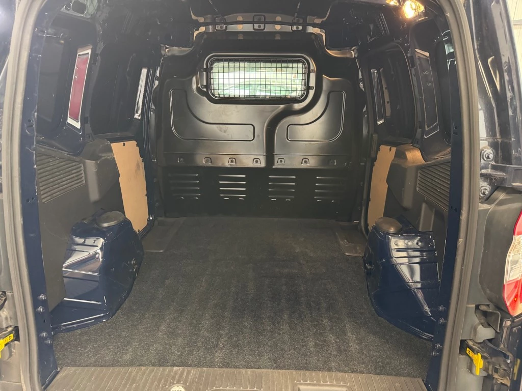Hoofdafbeelding Ford Transit Courier