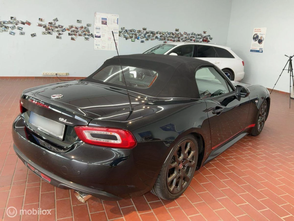 Hoofdafbeelding Fiat 124 Spider