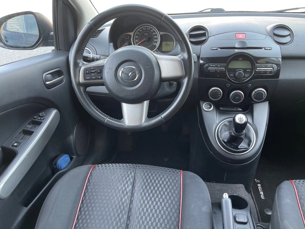 Hoofdafbeelding Mazda 2