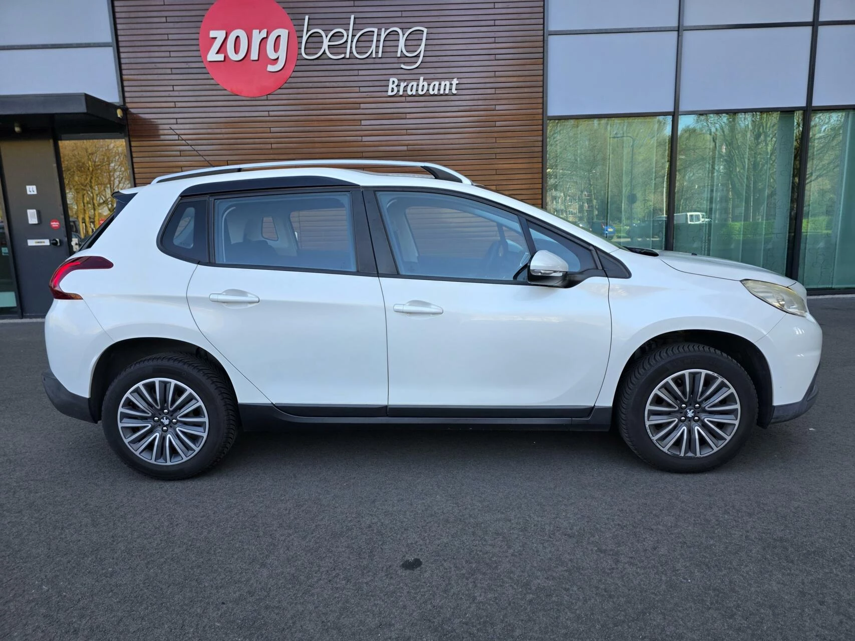 Hoofdafbeelding Peugeot 2008
