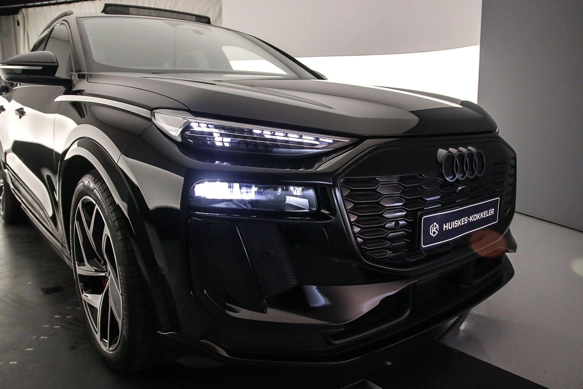 Hoofdafbeelding Audi Q6 e-tron